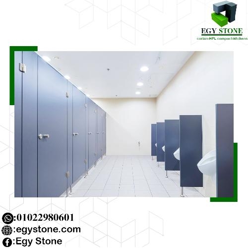 قواطيع و ابواب حمامات المولات و الشركات